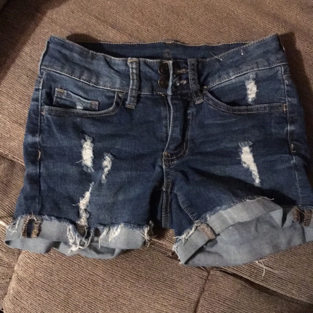 Dark blue ripped shorts